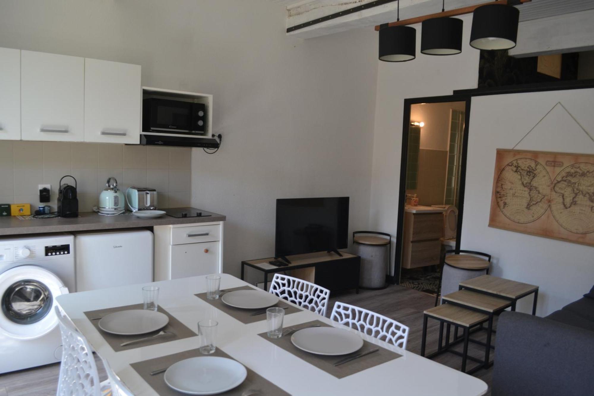 Appartamento L Atelier De La Sorgue LʼIsle-sur-la-Sorgue Esterno foto